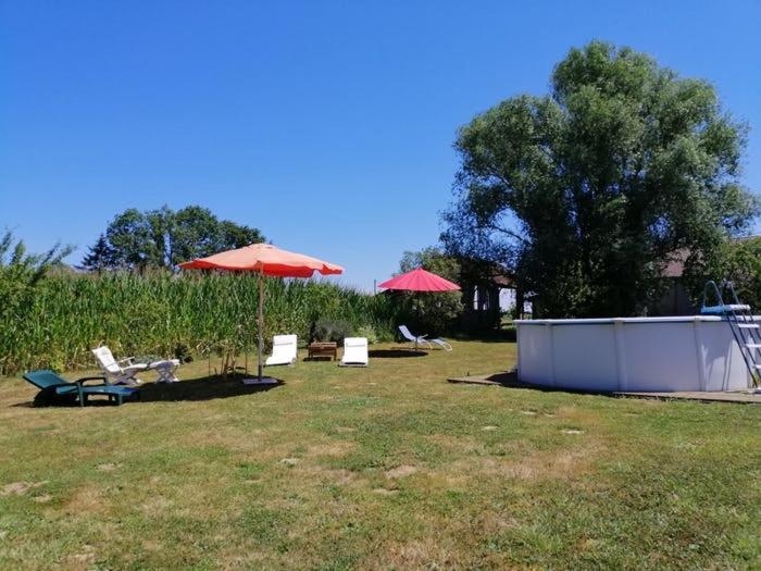 Bed and Breakfast La Grange A Outeaux Montpont-en-Bresse Zewnętrze zdjęcie
